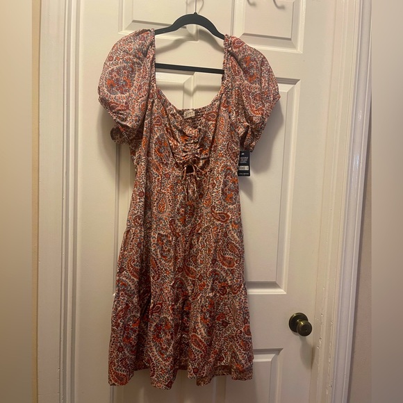 Lucky Dress - Picture 1 of 3